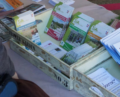 Documentation des offices de tourisme (photo PNRL - Stéphane Legal)