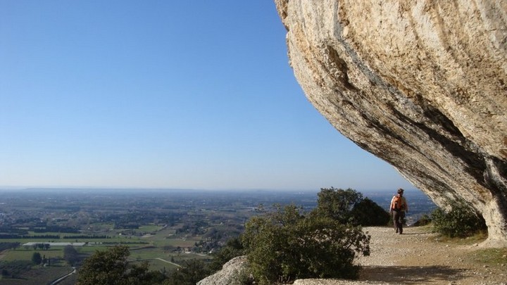 Rochers de Baude, à Robion © PNRL - Eric Garnier