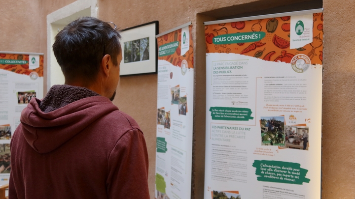 Exposition sur l'alimentation à la Maison du Parc à Apt (photo PNRL-Solgne Louis)