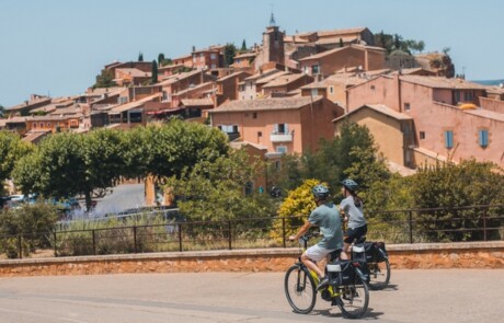 Les ocres à vélo à Roussillon