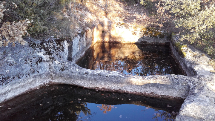 Sentier des aiguiers, Saint-Saturnin-les-Apt